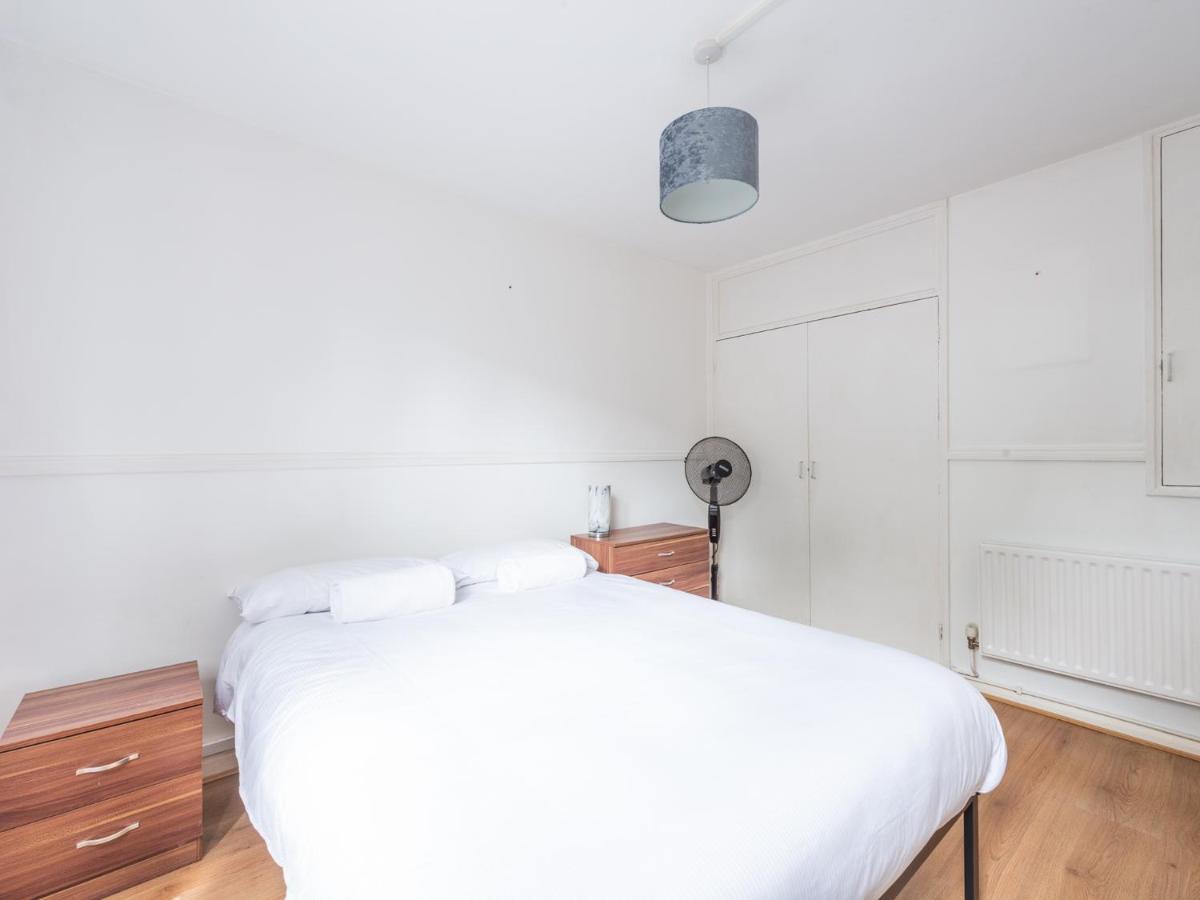 Sootheus - Cosy Surrey Quays Apartment Londra Dış mekan fotoğraf