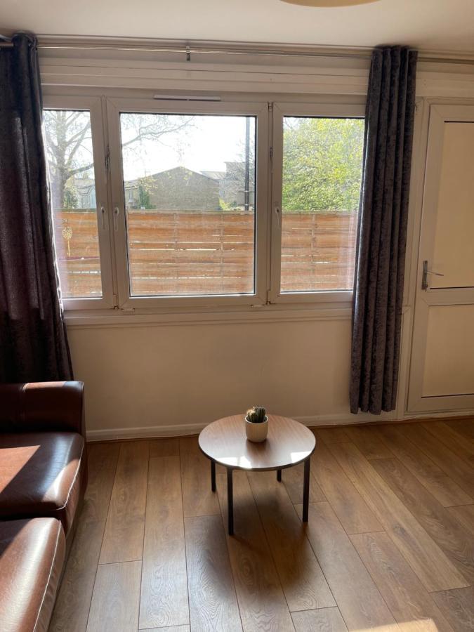 Sootheus - Cosy Surrey Quays Apartment Londra Dış mekan fotoğraf